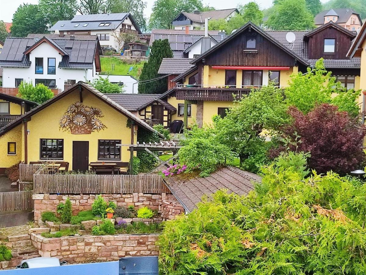 Webers Ferienwohnungen Hilders Экстерьер фото